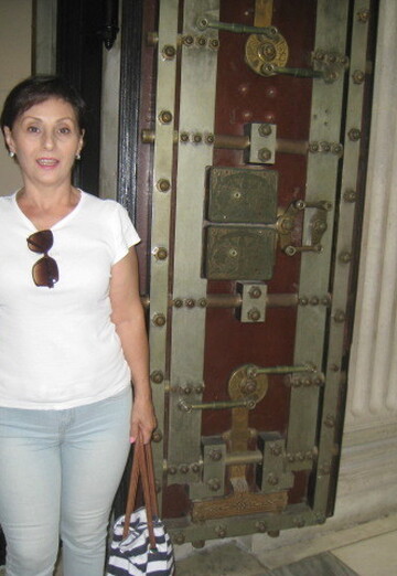 My photo - Elizaveta, 61 from Paris (@elizaveta12380)