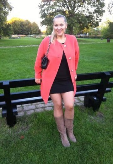 elena (@elena220885) — my photo № 1