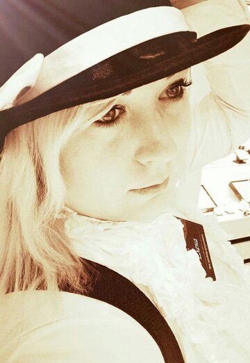 Elena (@elena299971) — my photo № 4