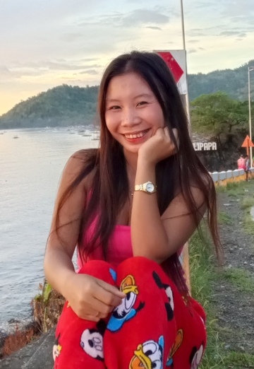 Queenie (@queenie26) — my photo № 1